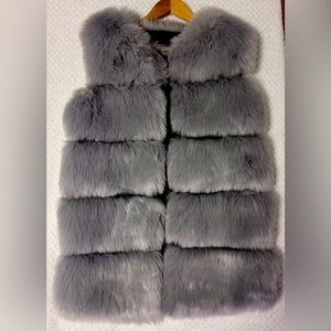 Faux fut vest